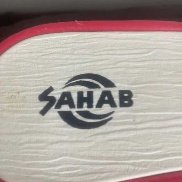 LIGHT NEW SANDALS . - Picture 3 of 4